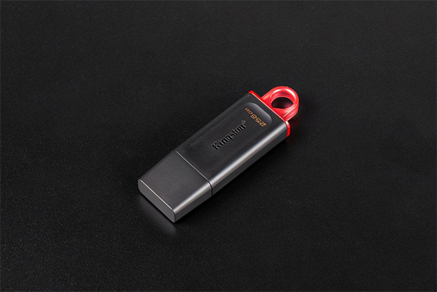 kingston USB flash drive